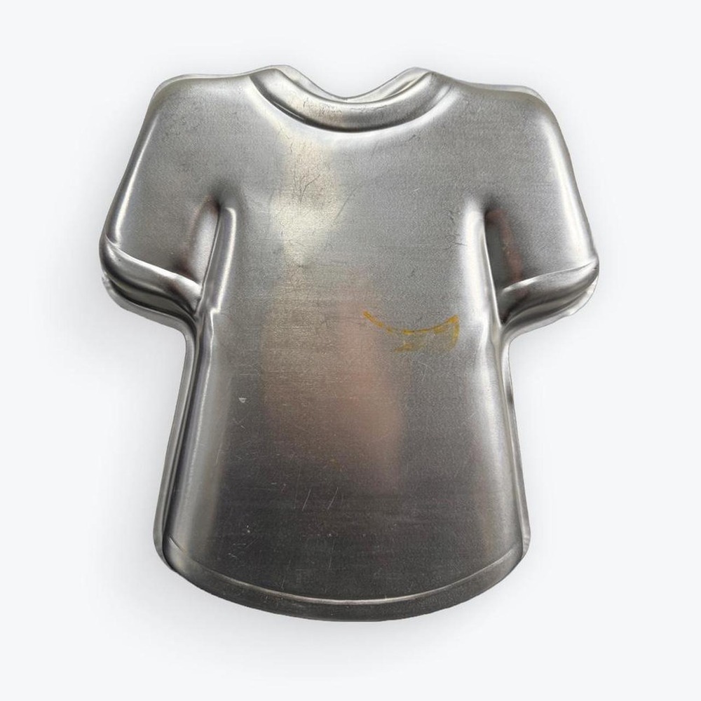 Vintage 1979 Wilton T-Shirt Jersey Cake Pan Aluminum Mold 502-5617